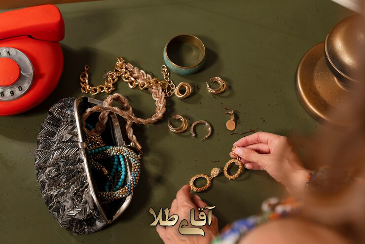 دلایل تغییر رنگ طلا | درخشان نگه داشتن طلا | فروشگاه اینترنتی آقای طلا
